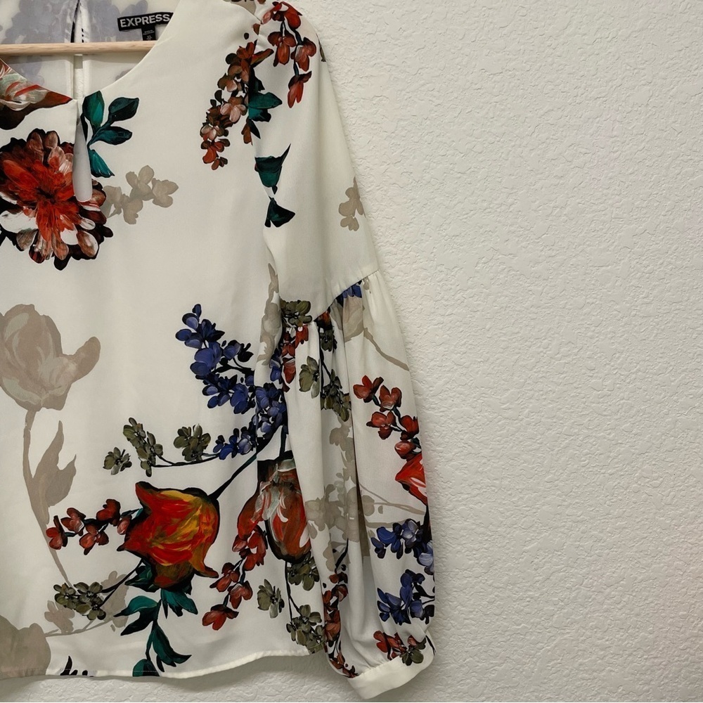 Express Multicolor Floral Blouse - Long Bell Sleeve Women’s Top XS - Picture 5 of 11